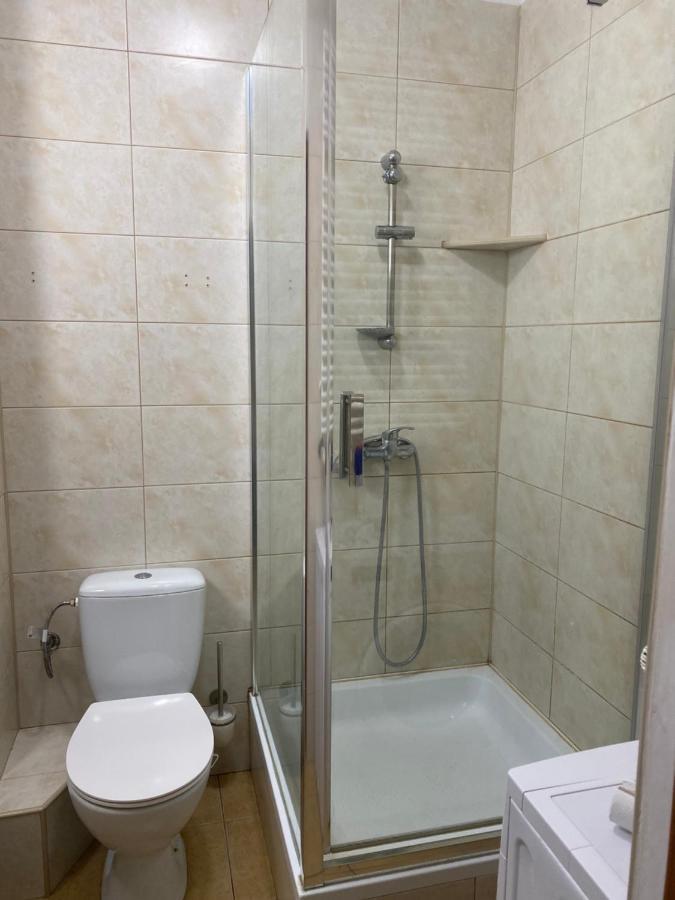 Ferienwohnung Komfortowy Apartament Na Florianskiej, Park Praski, Dw Wilenski,W Odleglosci Spaceru Od Starego Miasta, Milo Widziec Gosci Ze Zwierzetami, Очень Удобно Для Украинских Моряков,Которые Будут Сдавать Экзамены В Морричсервисе, Через Дорогу Офис Warschau Exterior foto