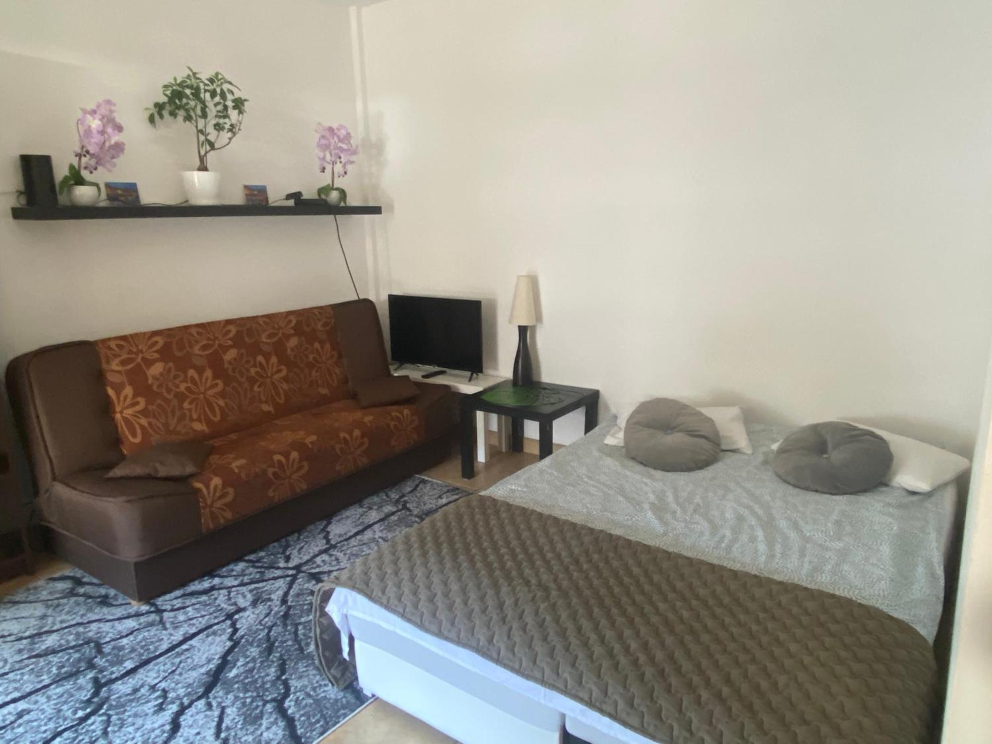 Ferienwohnung Komfortowy Apartament Na Florianskiej, Park Praski, Dw Wilenski,W Odleglosci Spaceru Od Starego Miasta, Milo Widziec Gosci Ze Zwierzetami, Очень Удобно Для Украинских Моряков,Которые Будут Сдавать Экзамены В Морричсервисе, Через Дорогу Офис Warschau Exterior foto